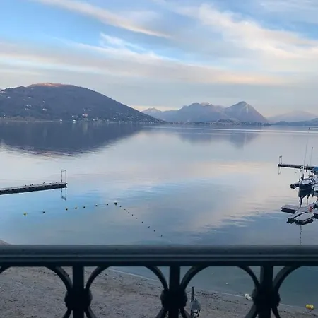 아파트 Dolce Vista, Lake Front *